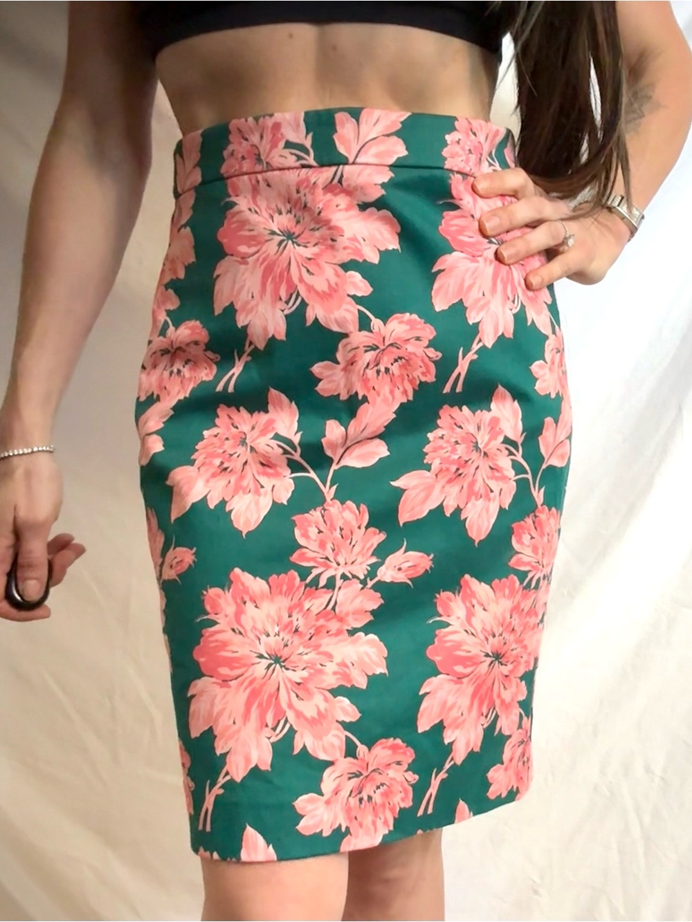 J.Crew Mercantile pink & green floral print midi skirt Size 00